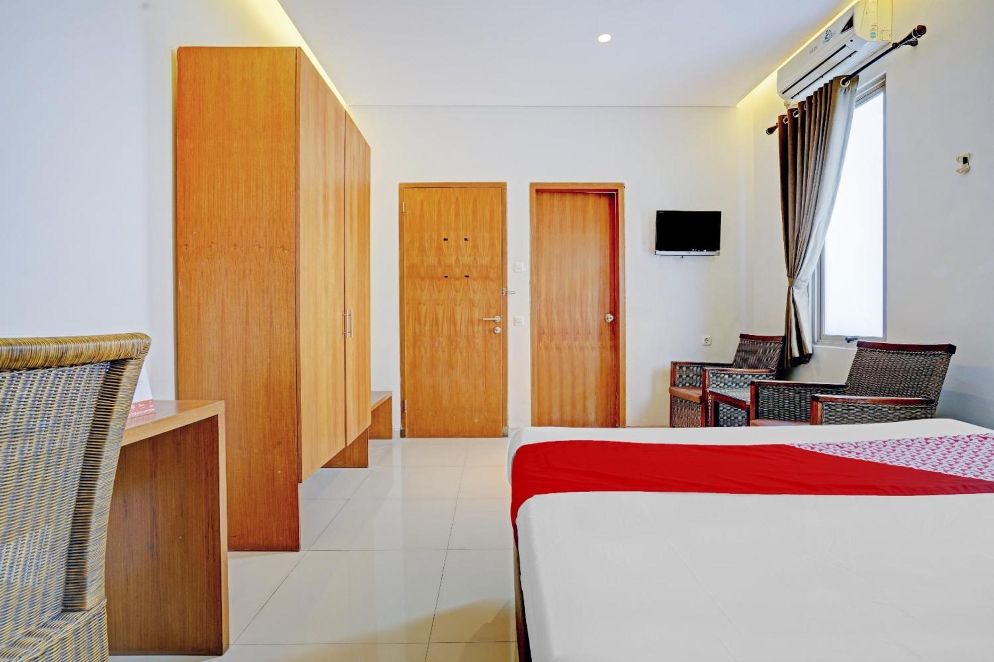 OYO Flagship 90501 Hotel Montameri Bandung Exterior foto